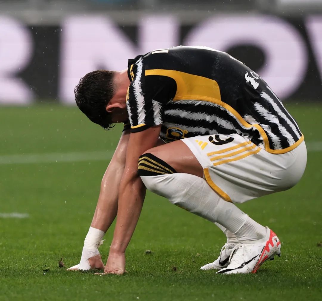 据俱乐部官 据俱乐部官